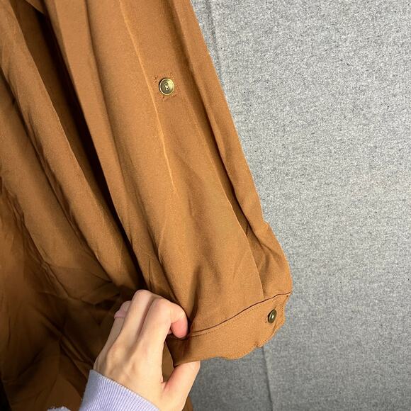 Susan Graver Regular Stretch Woven Button Front Duste Toffee Size 1X - Picture 6 of 12